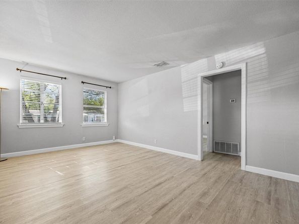 4709 Leslie Ave, Austin TX 78721