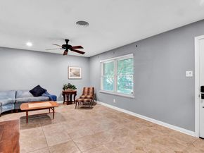 1405 Briarcliff BLVD, Austin TX 78723