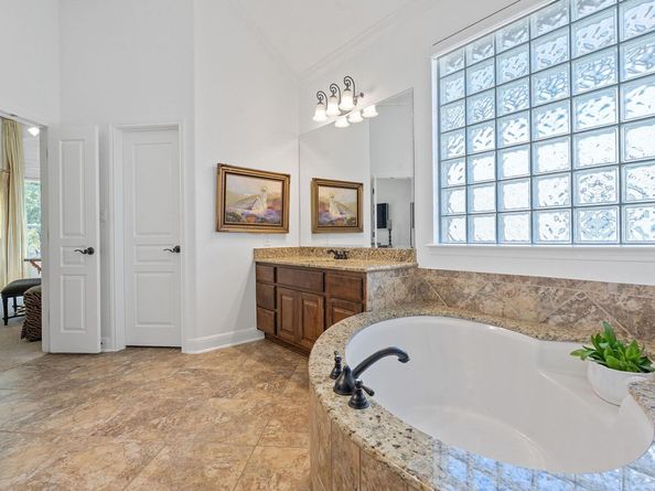 9828 Palmbrook DR, Austin TX 78717