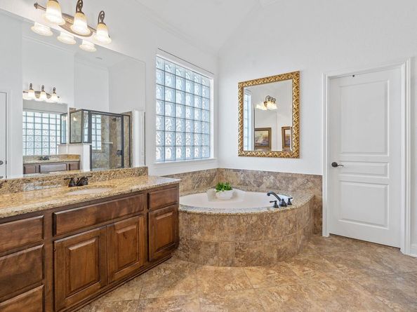 9828 Palmbrook DR, Austin TX 78717