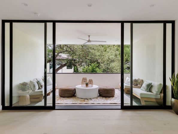 1701 Bartoncliff DR, Austin TX 78704