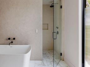 1701 Bartoncliff DR, Austin TX 78704