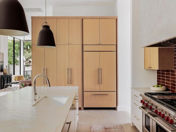 1701 Bartoncliff DR, Austin TX 78704