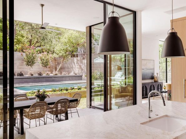 1701 Bartoncliff DR, Austin TX 78704