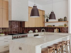 1701 Bartoncliff DR, Austin TX 78704