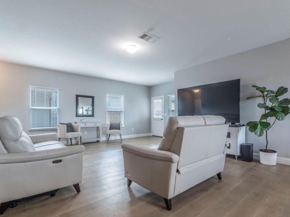 673 Independence Ave, Liberty Hill TX 78642