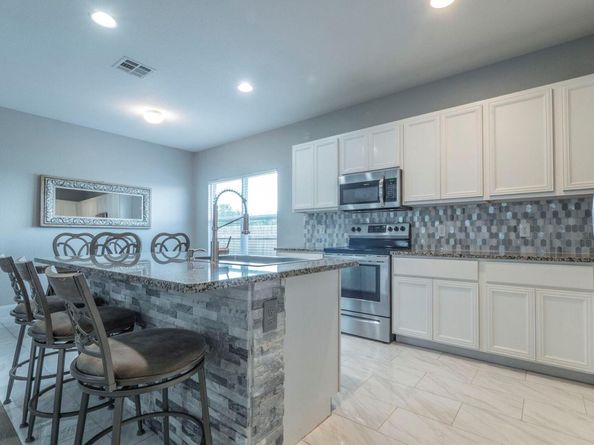 673 Independence Ave, Liberty Hill TX 78642
