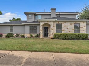 11558 Spicewood PKWY 18, Austin TX 78750