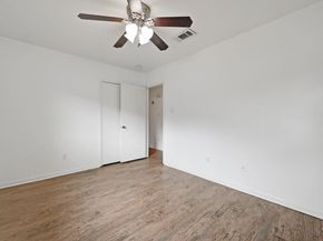 5303 Medford DR, Austin TX 78723