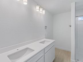 125 Ventura DR, Liberty Hill TX 78642