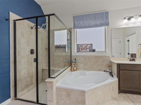 6401 Golden Bough LN, Pflugerville TX 78660