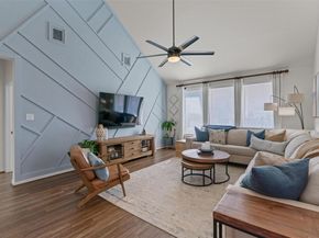 6401 Golden Bough LN, Pflugerville TX 78660