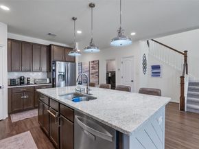 6401 Golden Bough LN, Pflugerville TX 78660