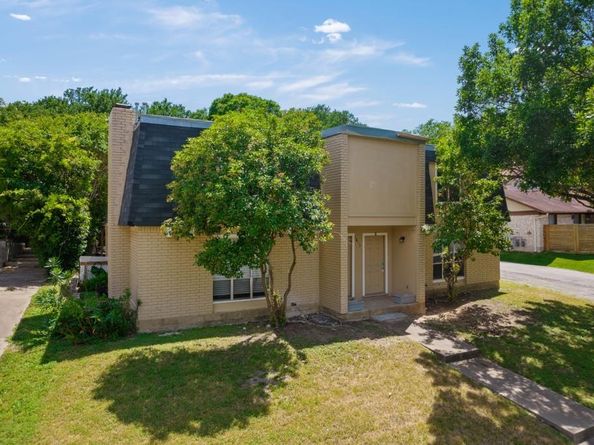 1813 Woodland Ave, Austin TX 78741