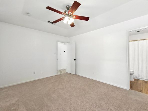 1010 Serenada DR, Georgetown TX 78628