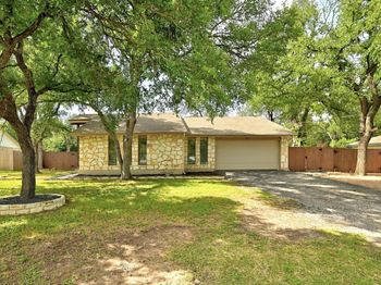 1010 Serenada DR