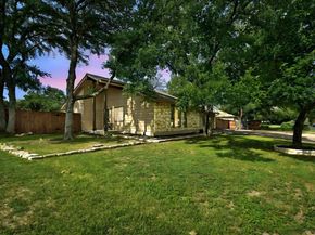 1010 Serenada DR, Georgetown TX 78628
