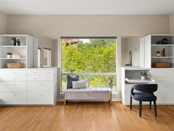 5926 N West PL, Austin TX 78731