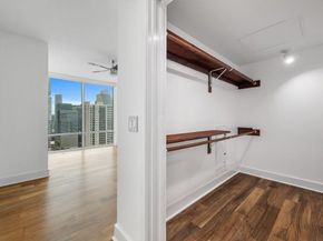 300 Bowie ST 2701, Austin TX 78703