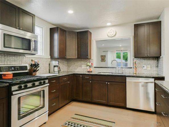 6702 Langston DR, Austin TX 78723