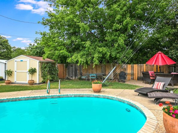 6702 Langston DR, Austin TX 78723