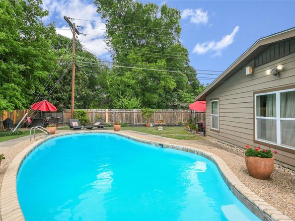 6702 Langston DR, Austin TX 78723