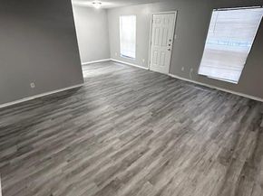 2401 NW Leon ST 110, Austin TX 78705