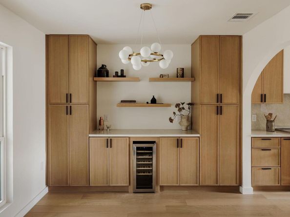 9201 Collingwood DR, Austin TX 78748