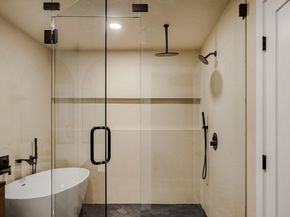 9201 Collingwood DR, Austin TX 78748