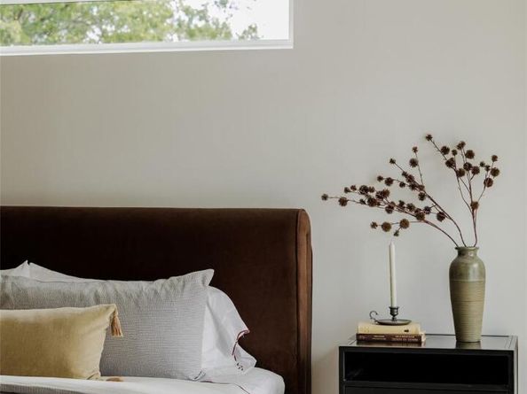 9201 Collingwood DR, Austin TX 78748