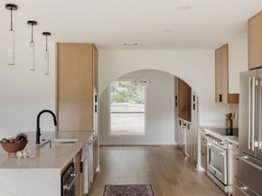 9201 Collingwood DR, Austin TX 78748