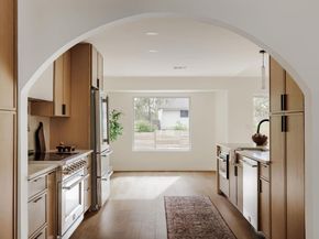 9201 Collingwood DR, Austin TX 78748