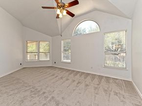 1504 Laurel Oak LOOP, Round Rock TX 78665