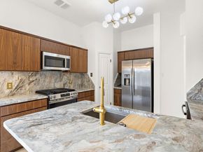 1000 Woodview DR, Georgetown TX 78628