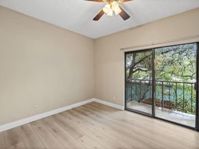 2706 Salado St 210, Austin TX 78705