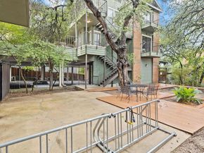 2706 Salado St 210, Austin TX 78705