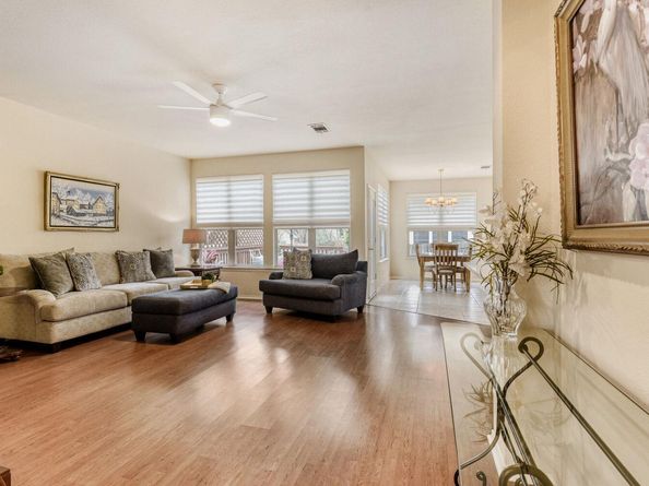 8813 Colberg DR, Austin TX 78749