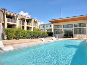 2733 Dulce LN 623, Austin TX 78704