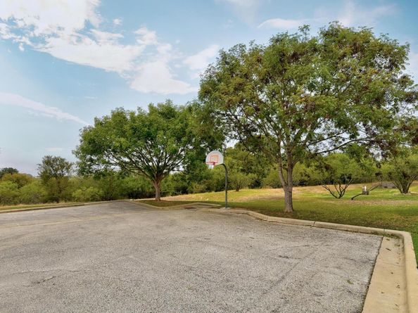 11220 Pickard LN, Austin TX 78748