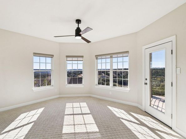 3207 Crystal Falls PKWY, Leander TX 78641