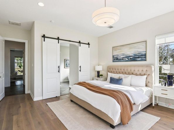 3207 Crystal Falls PKWY, Leander TX 78641