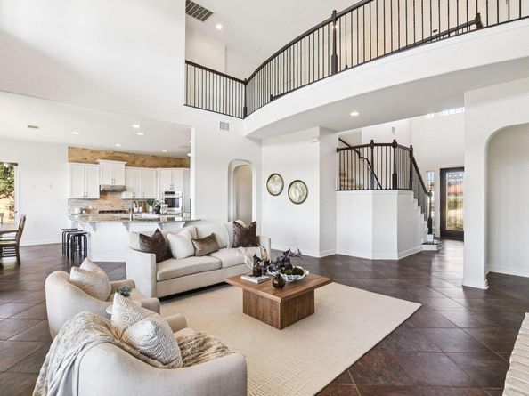 3207 Crystal Falls PKWY, Leander TX 78641