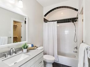 3207 Crystal Falls PKWY, Leander TX 78641