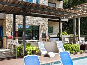 1900 Barton Springs RD 5027, Austin TX 78704