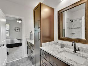 18902 Nicklaus DR, Point Venture TX 78645