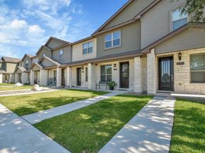 18902 Nicklaus DR, Point Venture TX 78645