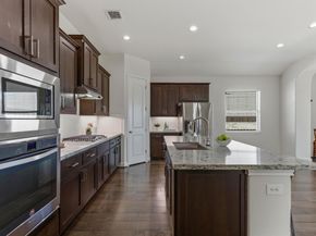 1905 Muhly Bush BND, Leander TX 78641