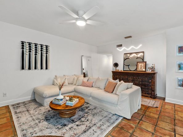 606 W Lynn ST 13, Austin TX 78703