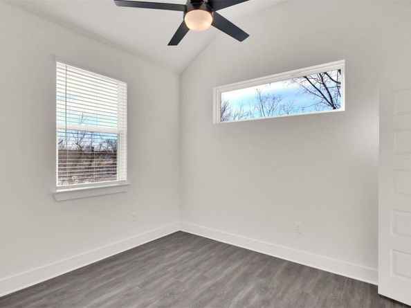1106 Begonia TER 2, Austin TX 78741