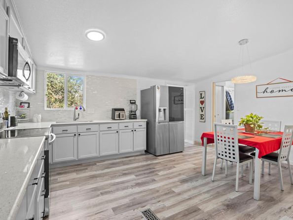 701 Bonita Verde DR, Leander TX 78641